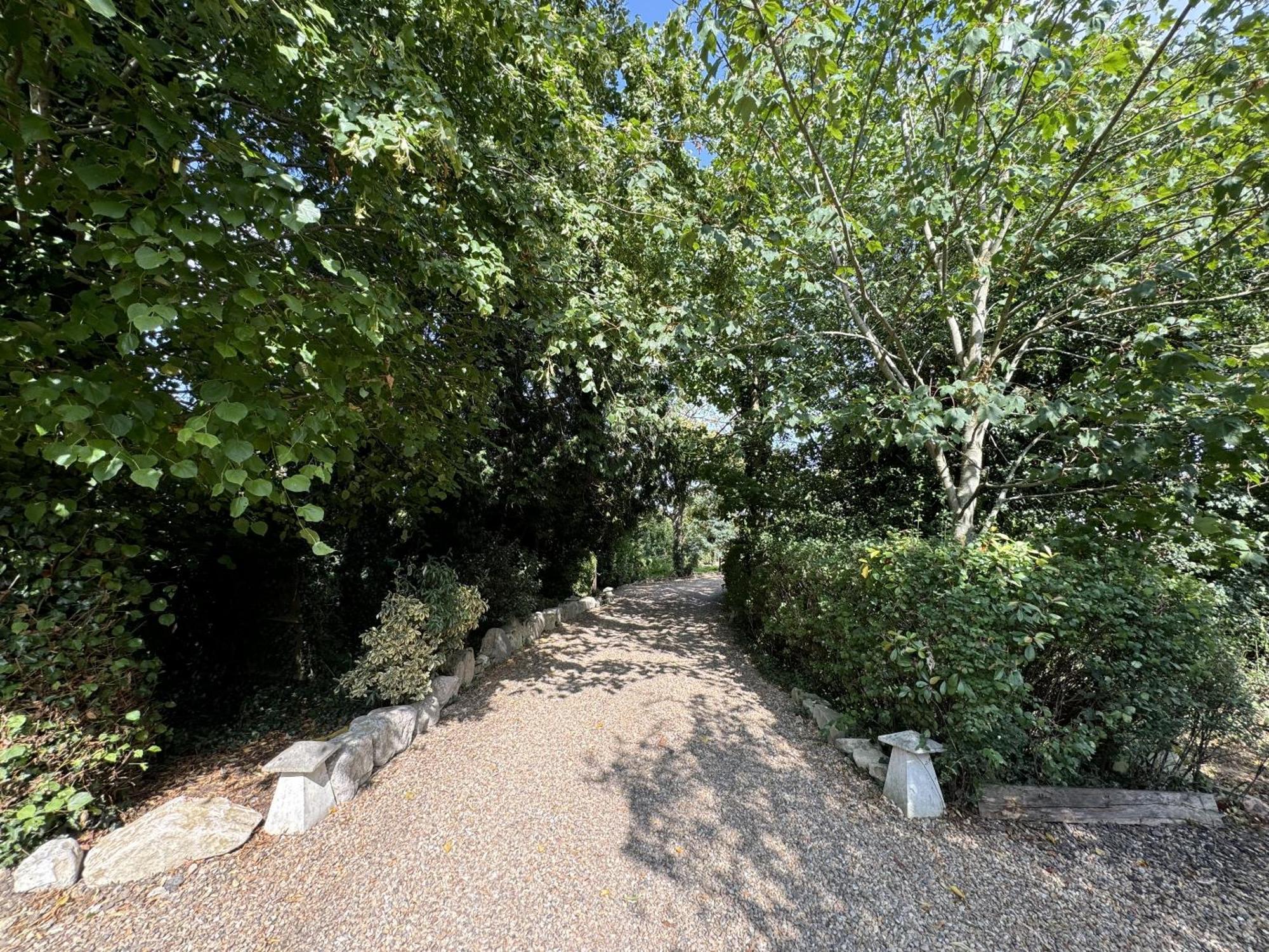 Hookwood Lodge London Gatwick ホーリー エクステリア 写真