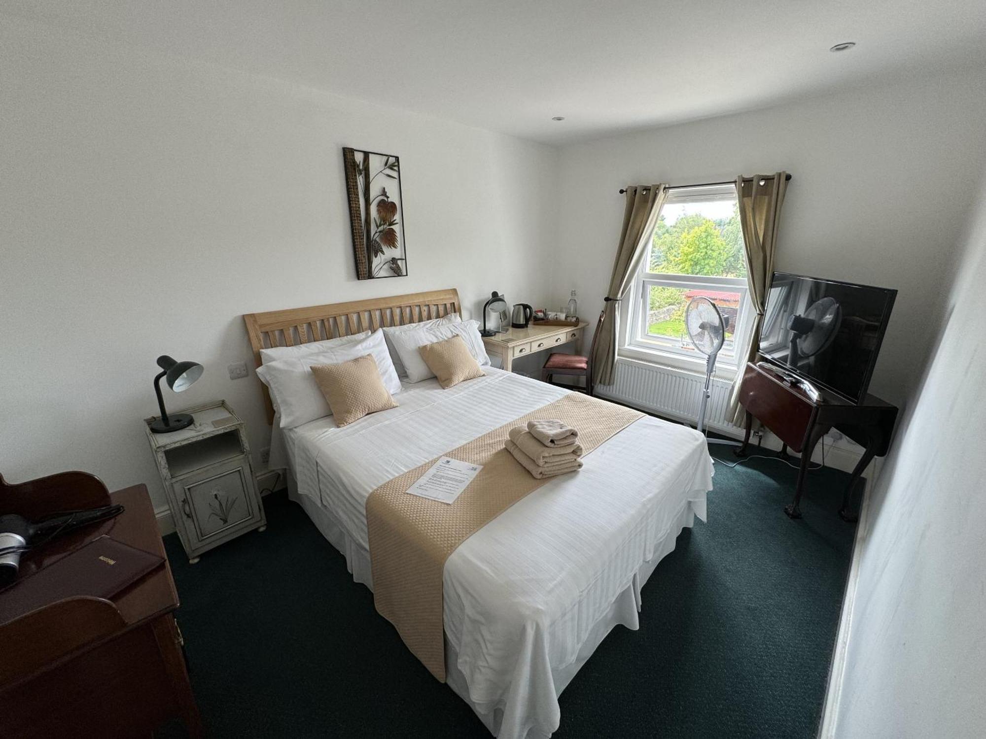 Hookwood Lodge London Gatwick ホーリー 部屋 写真